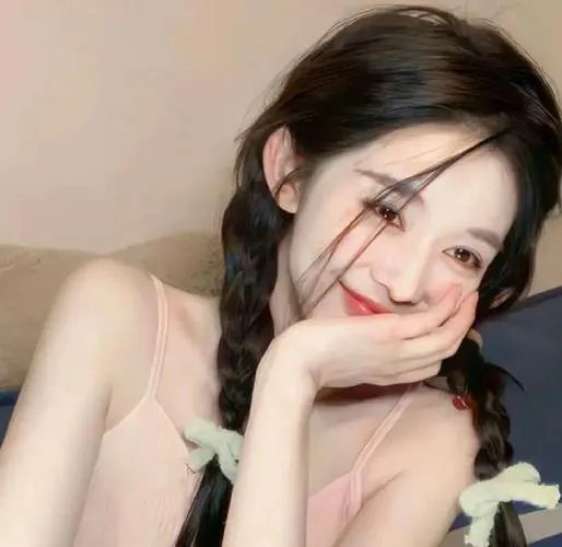 孤舟载梦渡星河